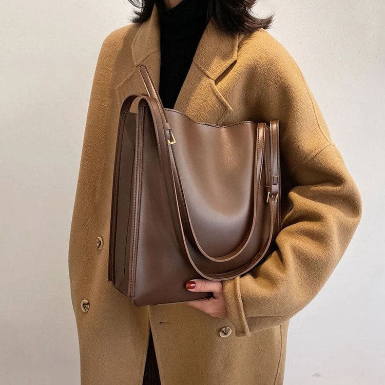 Elegant Leather Tote Bag - Standart / Dark Brown - Handbags