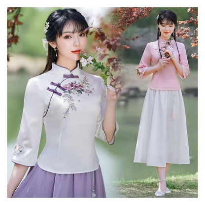 3/4-Sleeve Mock Neck Floral Embroidered Hanfu Top