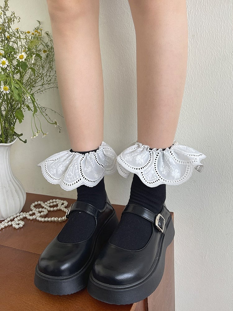 Pattern White Lace Calf with Black/White Trim Floral Socks