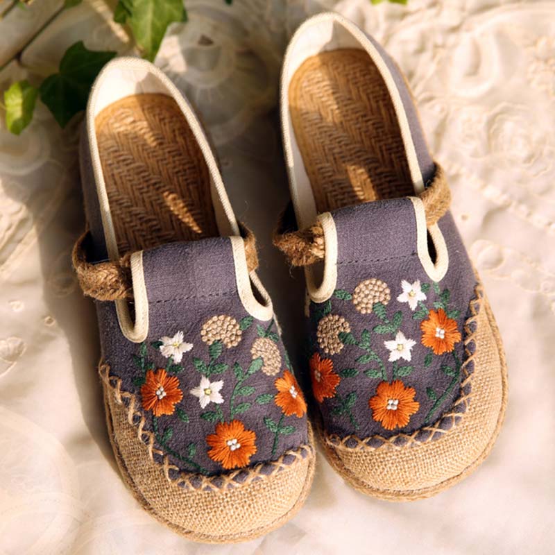 Vintage Floral Canvas Flats Shoes - Grey / 35