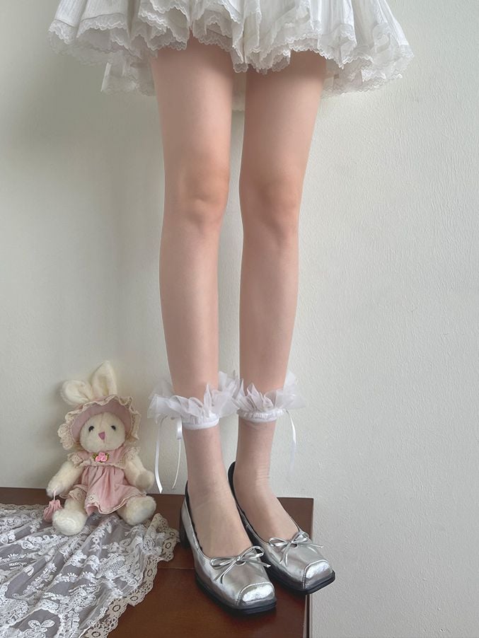 Lace Socks Ruffled White/Black Calf Tulle