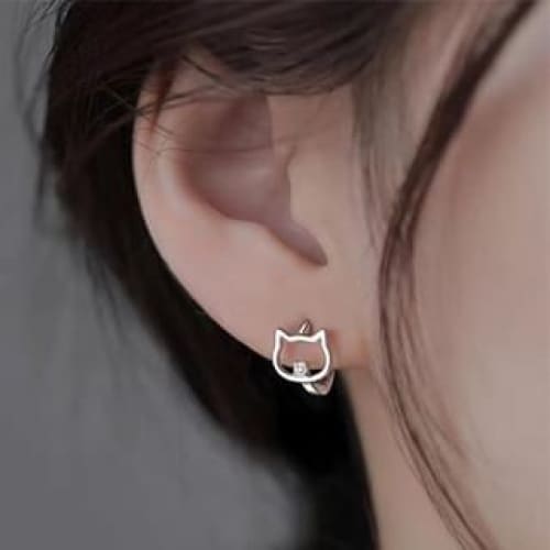 925 Sterling Silver Cat Fish Hoop Earring