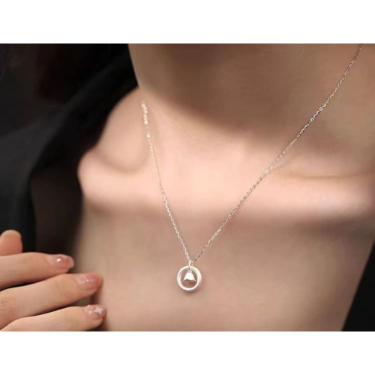 925 Sterling Silver Circle Pendant Necklace