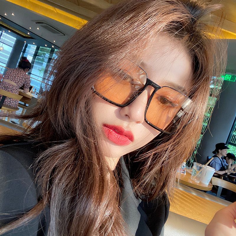 Square Sunglasses Resin