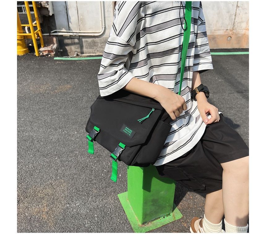 Crossbody Nylon Bag Buckled