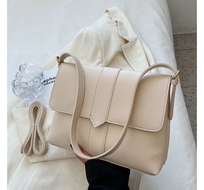 Faux Shoulder Bag Leather