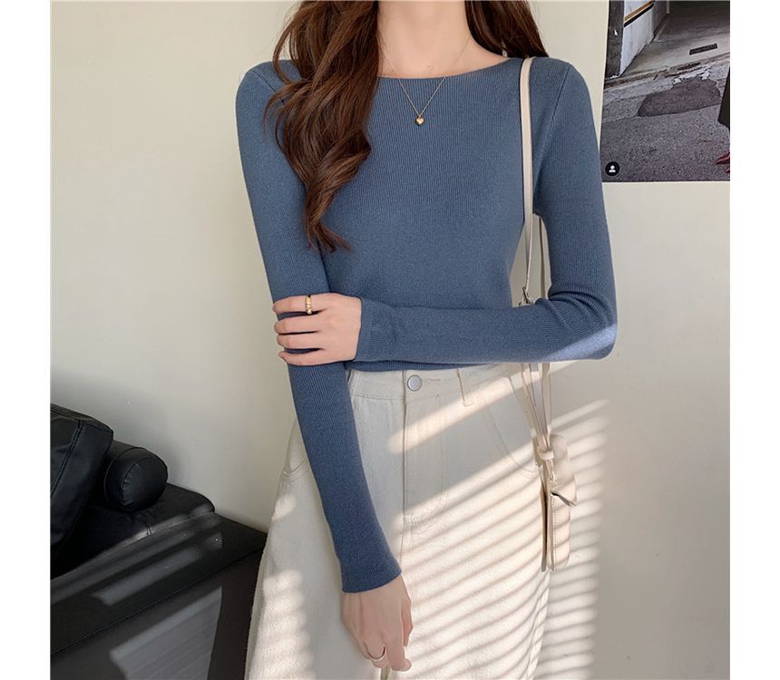 Long-Sleeve Slim-Fit Plain Knit Top