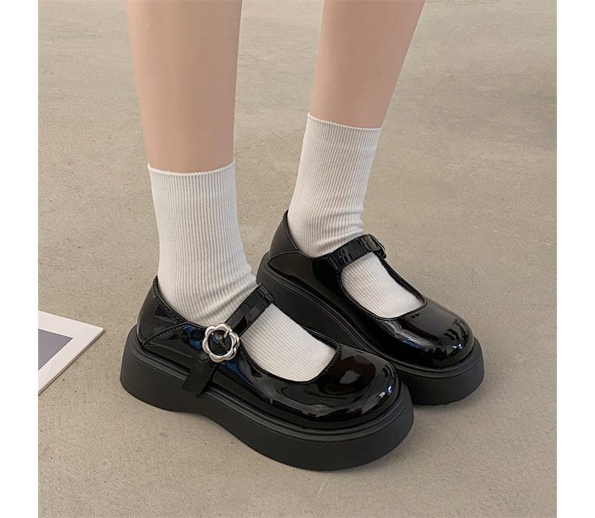 Platform Flower Buckle Patent Leather Mary Jane Shoes