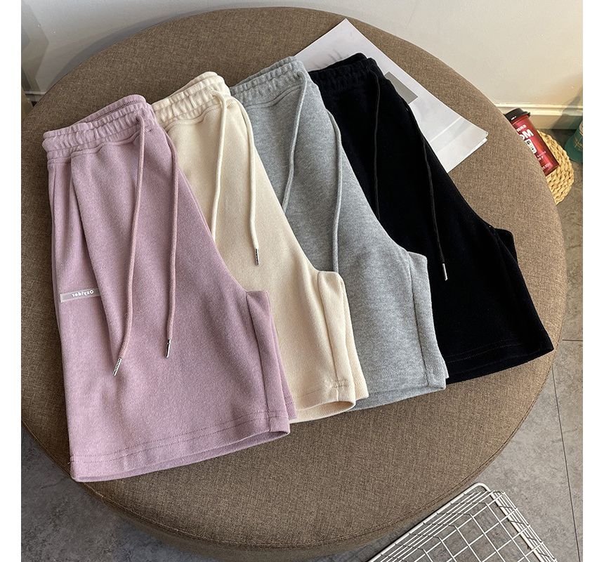 Drawstring Lettering Waist Shorts