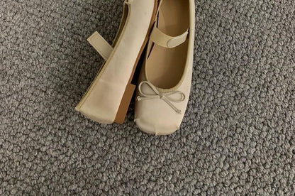 Plain Bow Ballet Flats