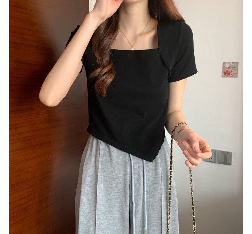 Square Short-Sleeve T-Shirt Irregular Neck Cropped