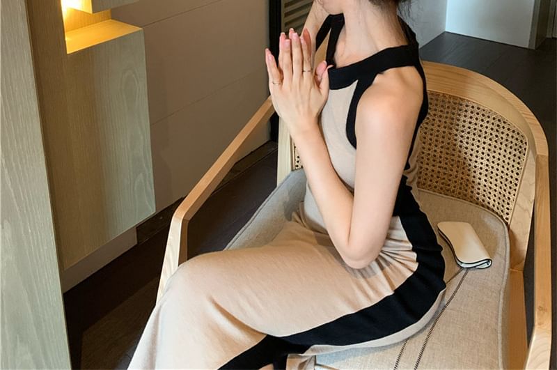 Midi Slim-Fit Dress Two-Tone Sleeveless
