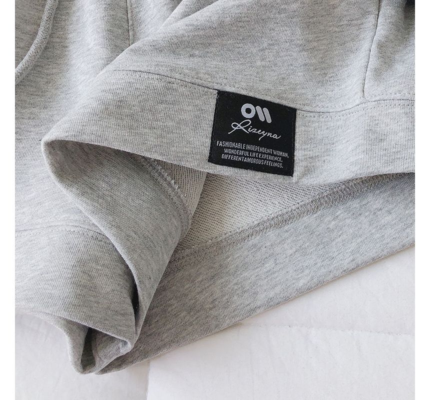 High Plain Applique Label Waist Shorts