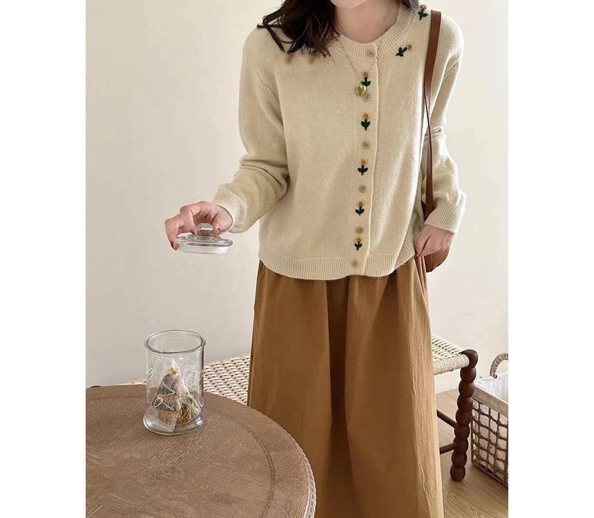 Crew Plain Floral Neck Cardigan