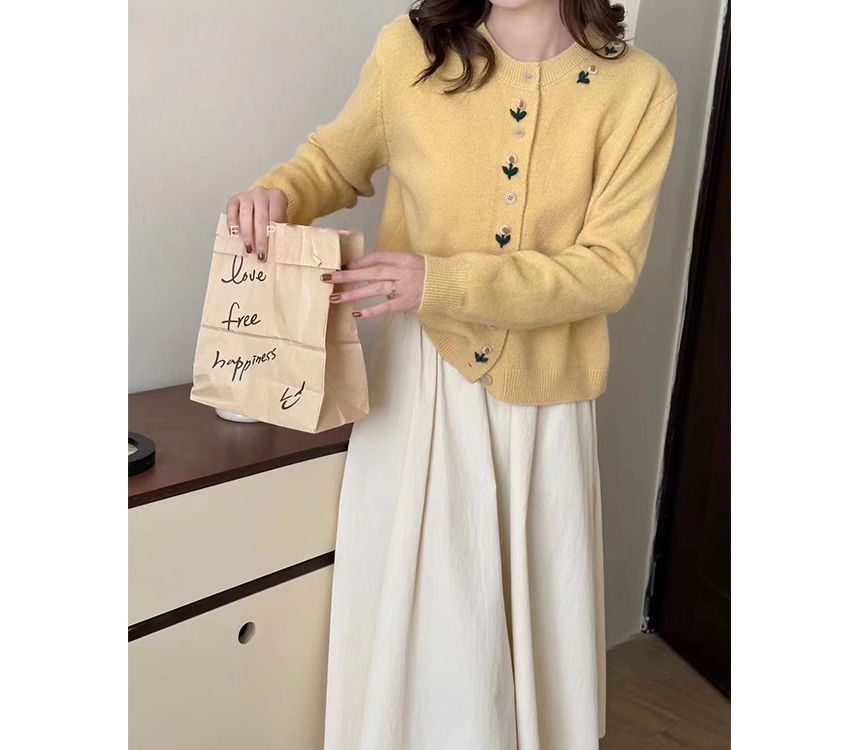 Crew Plain Floral Neck Cardigan