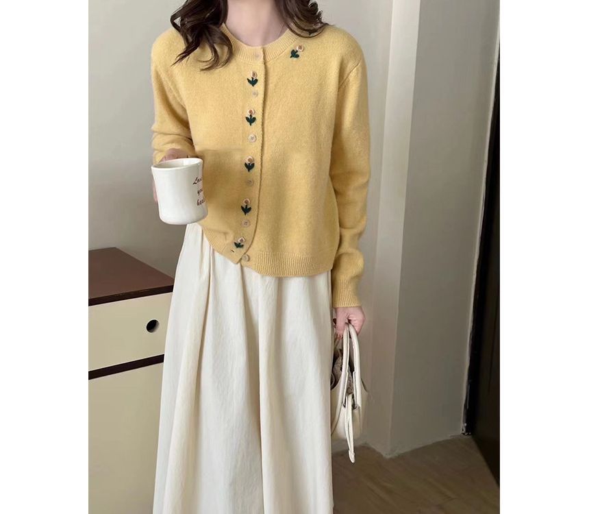 Crew Plain Floral Neck Cardigan