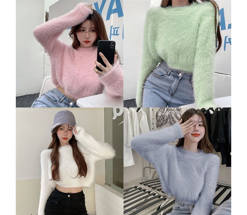 Round Sweater Plain Neck Cropped