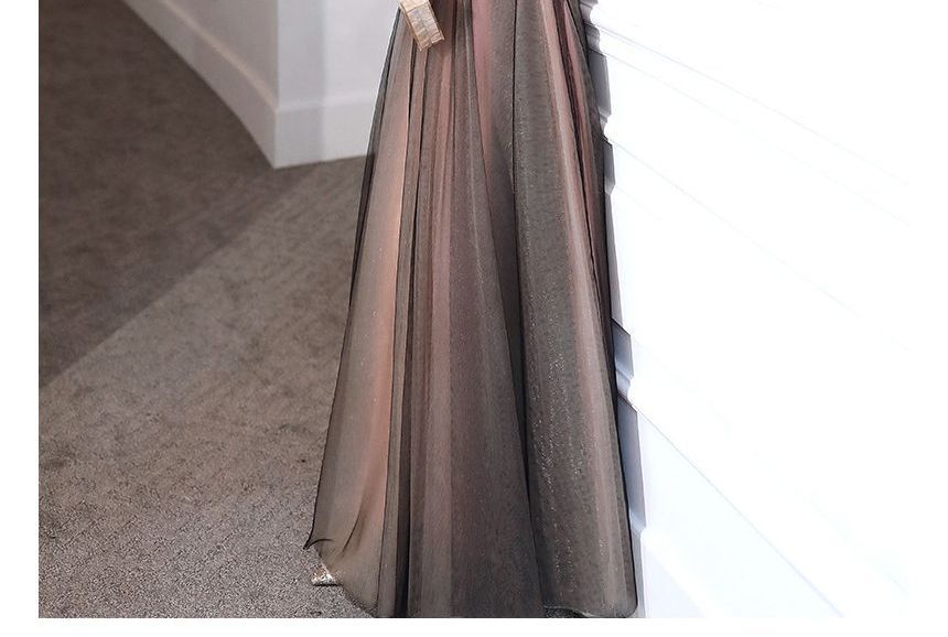 Cocktail Neck Beaded / Mock A-Line Embroidered Dress Flower Puff-Sleeve Gown Midi Evening