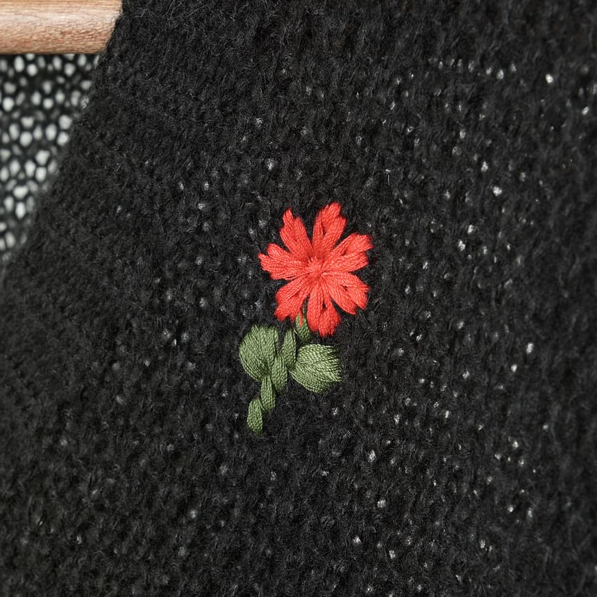 Floral Knit Set: Tank + Embroidered Neck Top Square Cardigan Crop