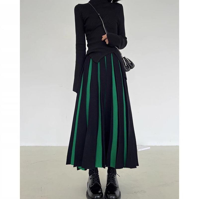 High Rise Two Tone Pleated Knit Midi A-Line Skirt