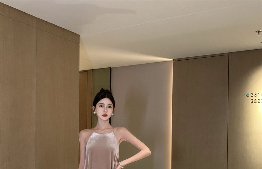 A-Line Maxi Dress Velvet Neck Halter