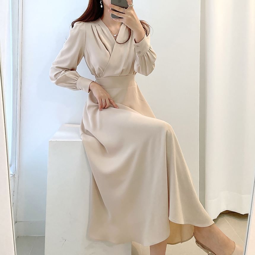 Long-Sleeve V-Neck Plain Midi A-Line Dress