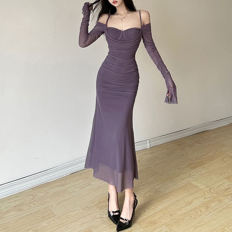 Cold Long-Sleeve Plain Sheath Shoulder Ruched Midi Dress