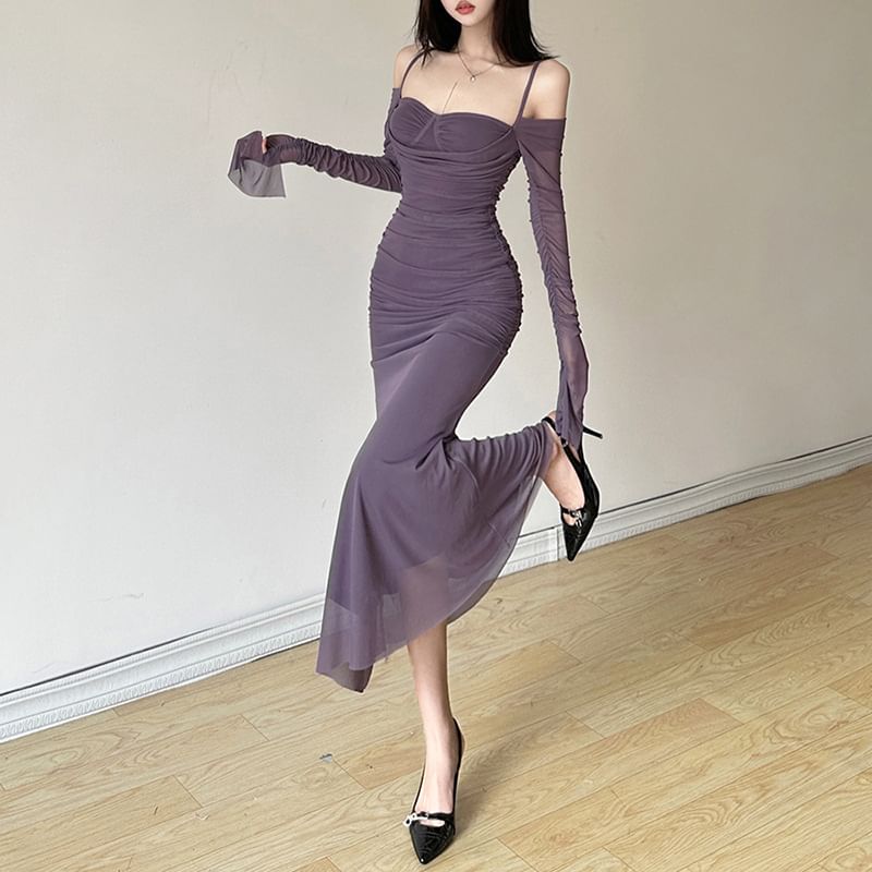 Cold Long-Sleeve Plain Sheath Shoulder Ruched Midi Dress