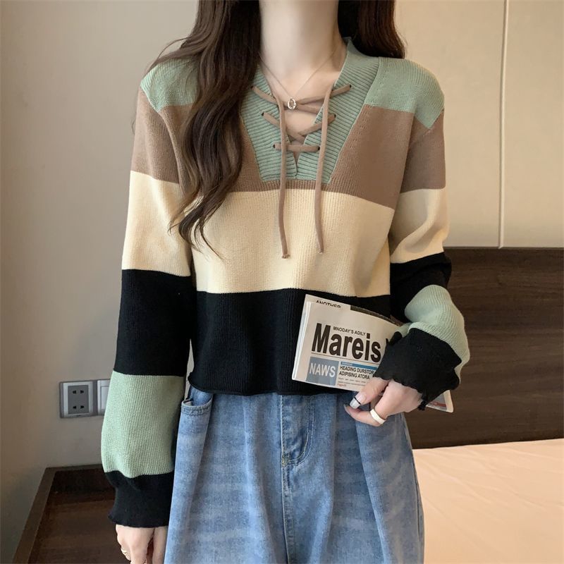 Sweater Color V-Neck Block Lace-Up