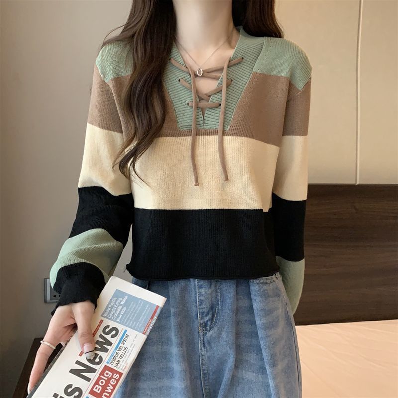 Sweater Color V-Neck Block Lace-Up