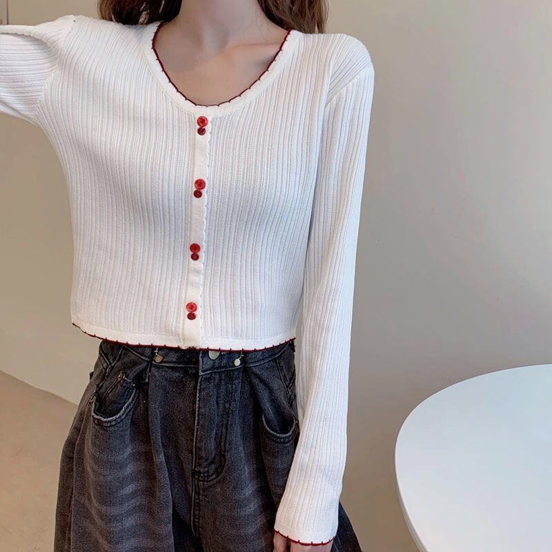 Trim Top Contrast Ribbed Knit Long-Sleeve V-Neck Crop Button
