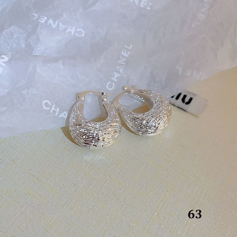 (Various Silver Designs) Earring Tone