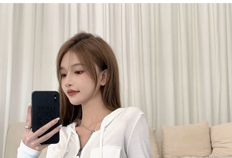 Crop Slim Plain Zip-Up Fit Hoodie