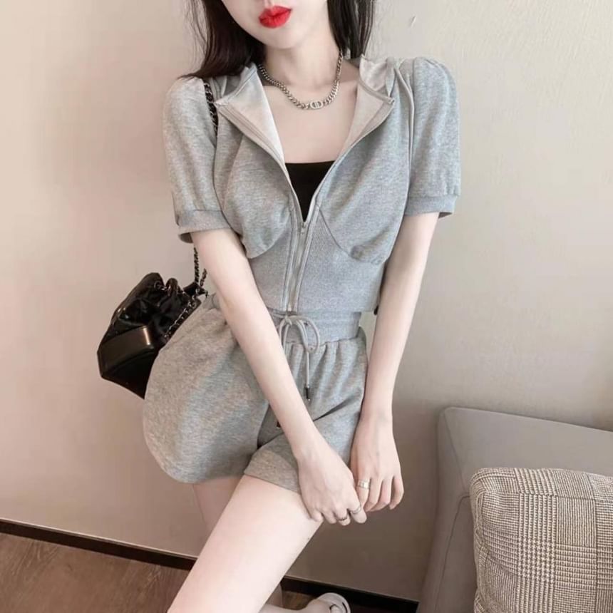 Plain Set: Short-Sleeve Hoodie Drawstring Shorts Zip Sweat + Waist