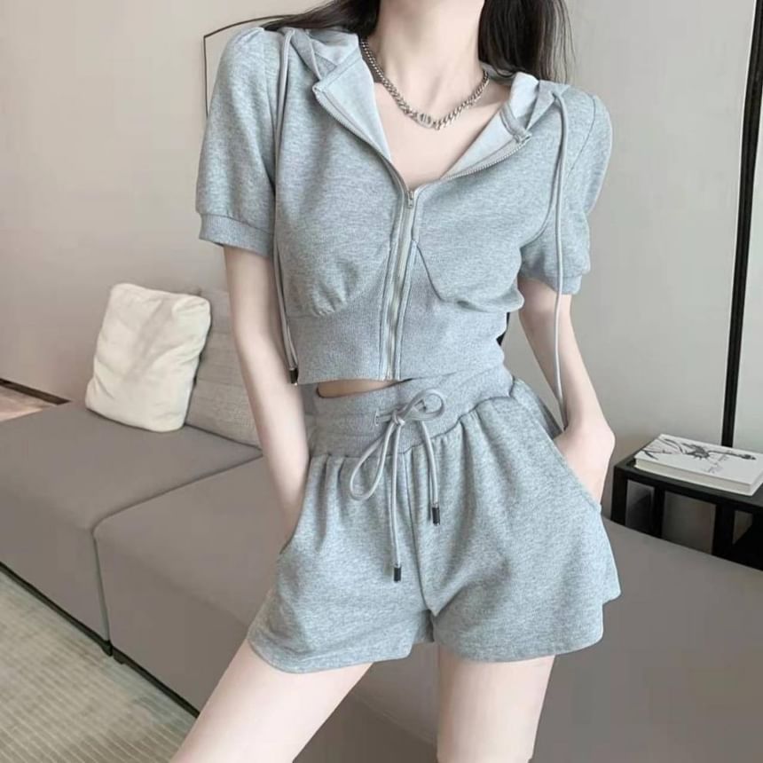 Plain Set: Short-Sleeve Hoodie Drawstring Shorts Zip Sweat + Waist