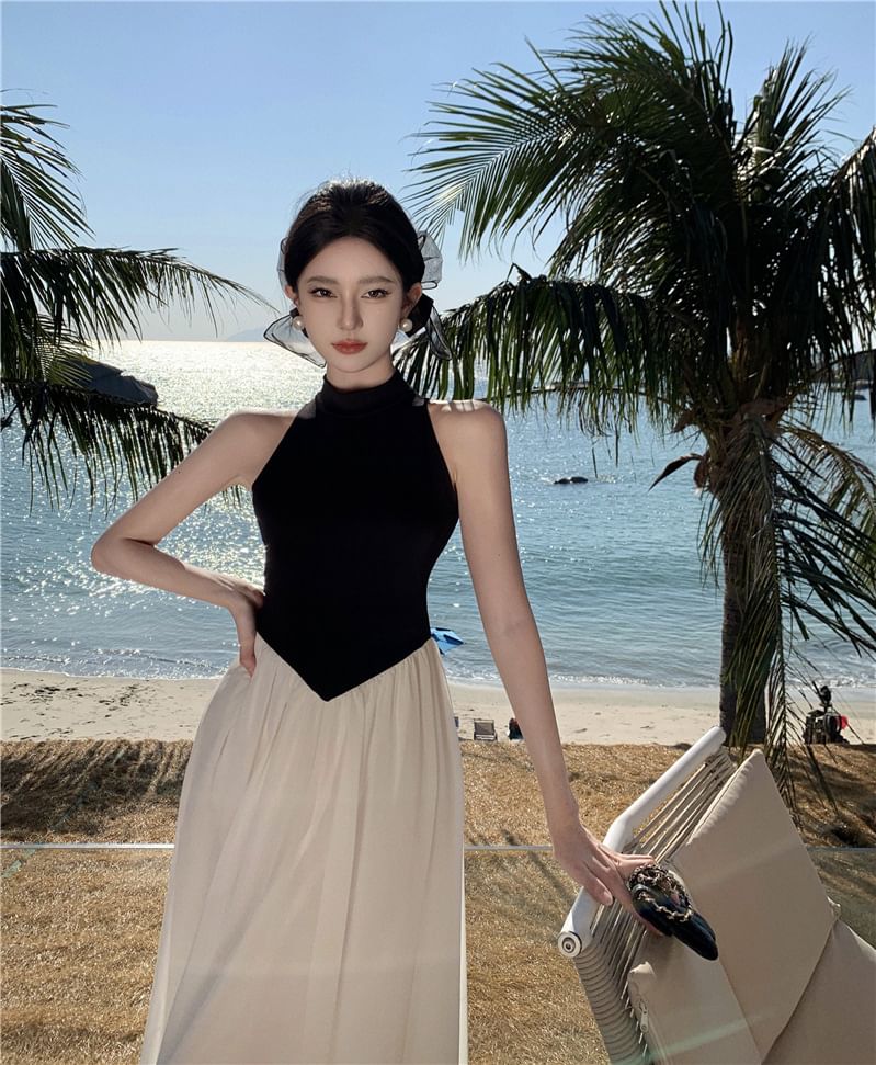 Two Tone Maxi A-Line Sleeveless Dress