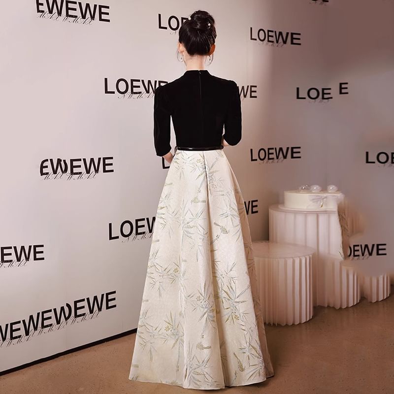 A-Line Dress Notched / Elbow-Sleeve Gown Evening