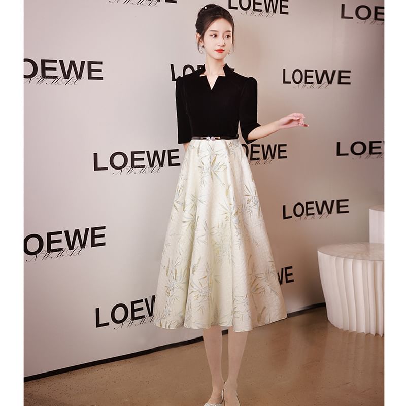 A-Line Dress Notched / Elbow-Sleeve Gown Evening