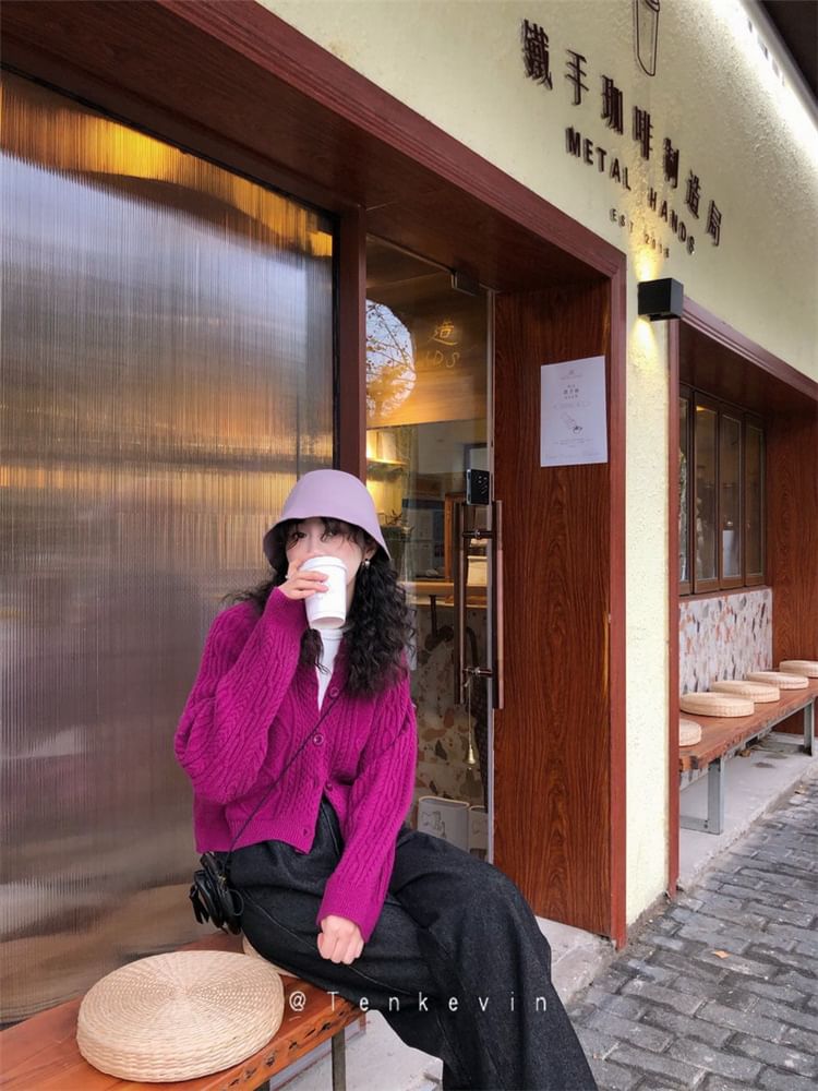 Knit Button-Up Cable Plain Cardigan