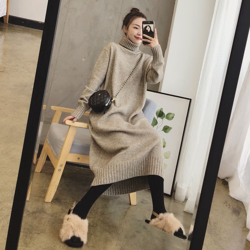 Plain Sweater Long-Sleeve Turtleneck Midi Dress