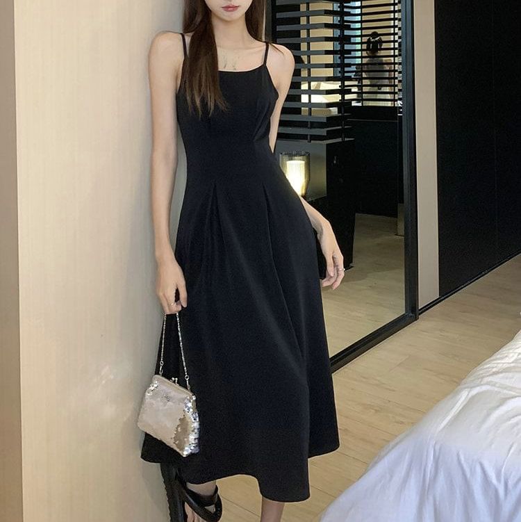 Floral Short-Sleeve Set: A-Line Dress Midi Blouse Strap + Plain Spaghetti