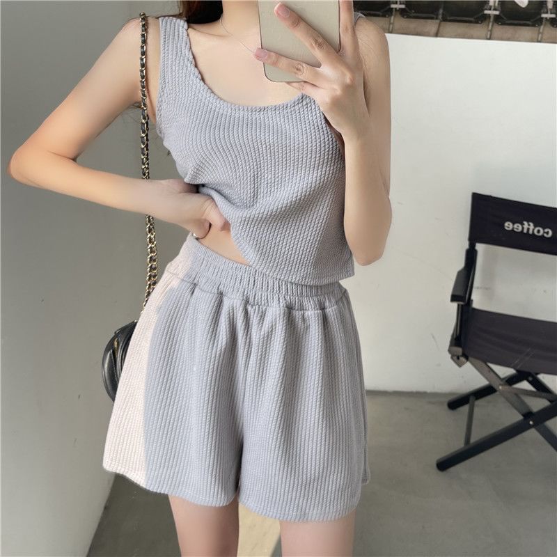Elastic Shorts Scoop Set: + Waist Neck Top Sweat Tank Plain