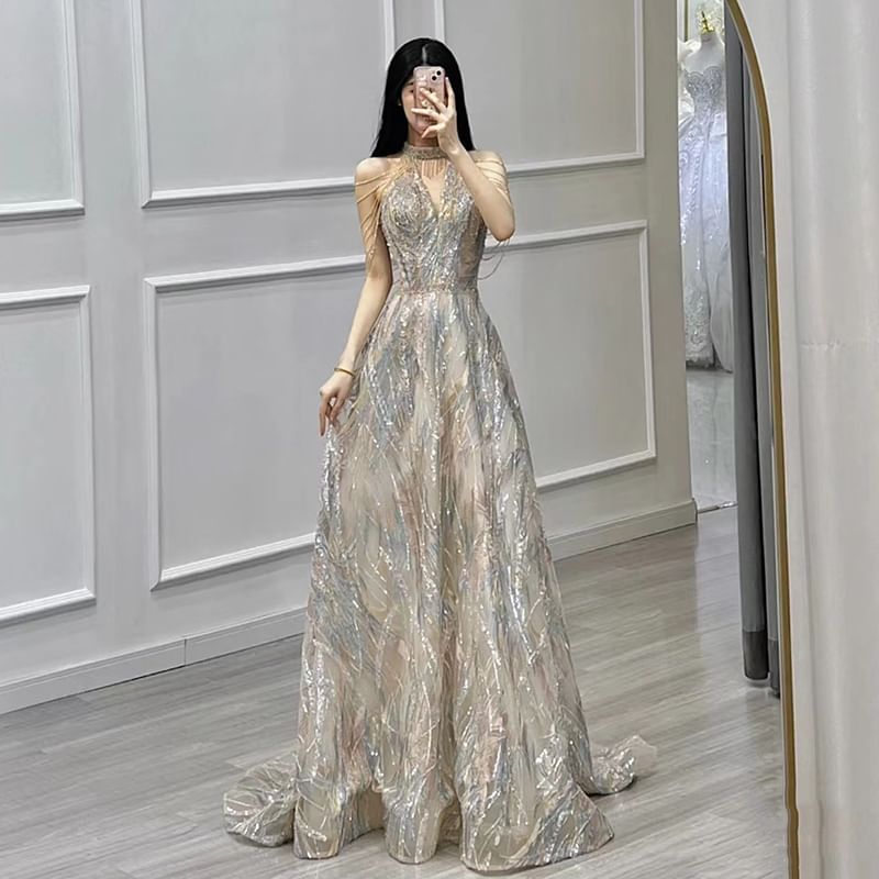 Halter V-Neck Cold Shoulder Sequin Fringed A-Line Evening Gown