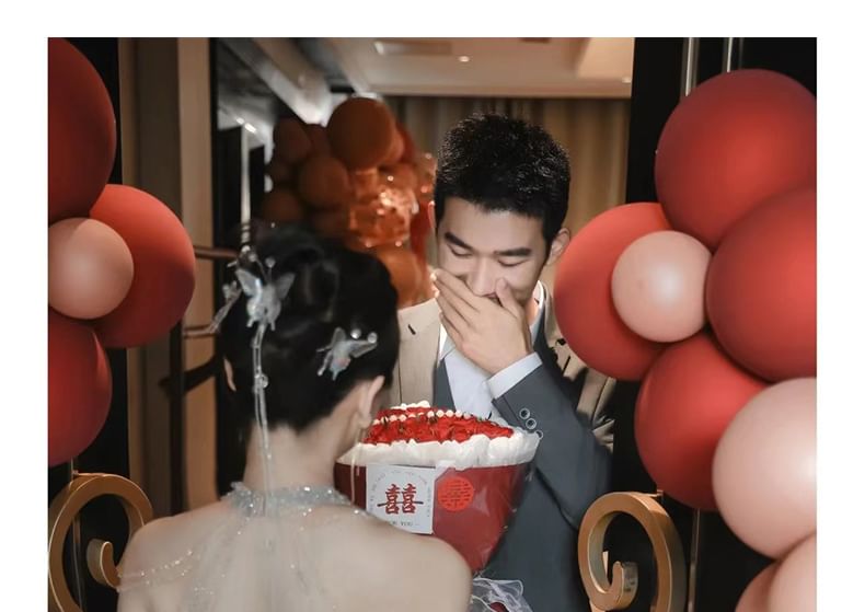 Halter V-Neck Cold Shoulder Sequin Fringed A-Line Evening Gown