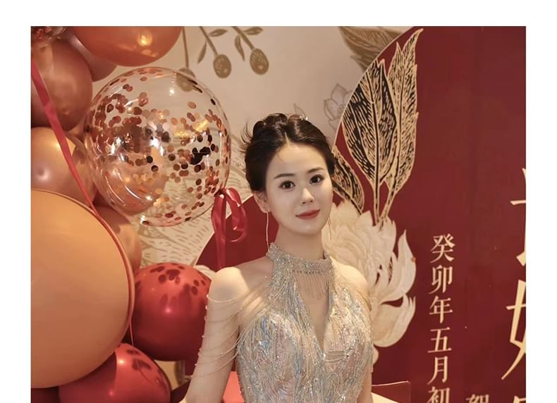 Halter V-Neck Cold Shoulder Sequin Fringed A-Line Evening Gown