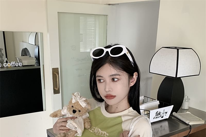 Letter Short-Sleeve Crew Neck T-Shirt Cropped Embroidered