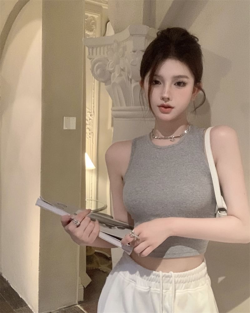 Open Crop Back Plain Tank Top