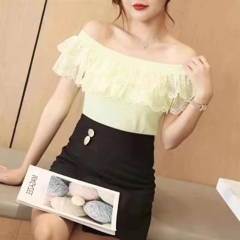 Knit Top Off-Shoulder Lace