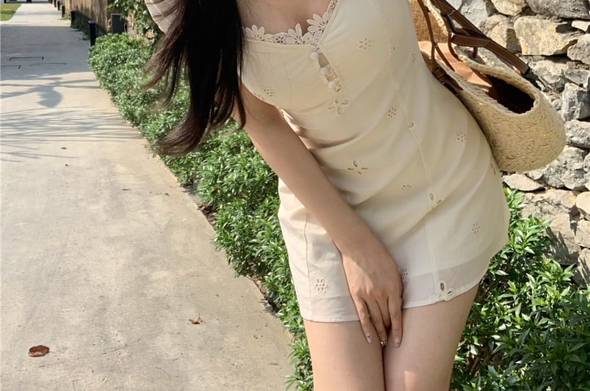 A-Line Eyelet Cap-Sleeve Plain Mini Maxi Panel Mermaid Dress Lace V-Neck Buttoned /