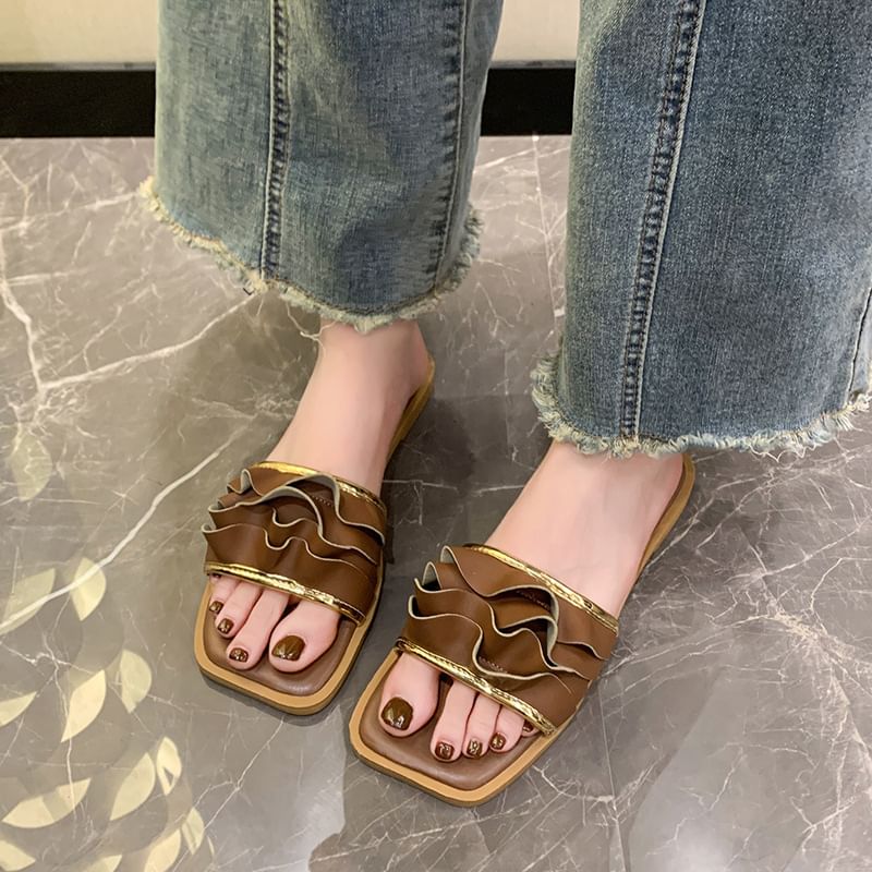 Square Ruffle Slide Toe Sandals